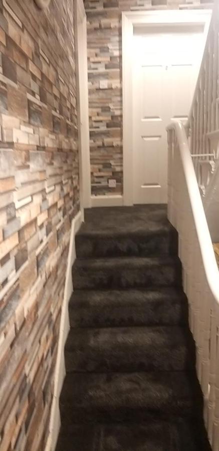 St. James Street Townhouse Μπέλφαστ Εξωτερικό φωτογραφία